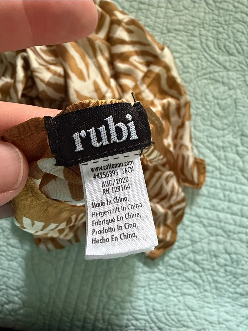Women’s Tan & Cream Zebra-Print Scarf Wrap